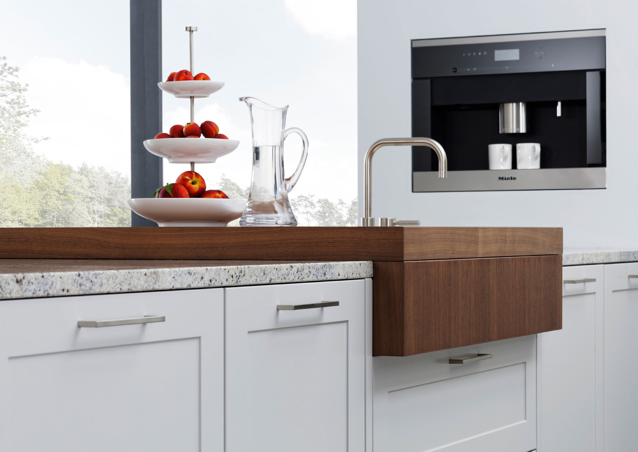 Moderne nemačke ugaone kuhinje sa ostrvom – frontovi Carré Moderne nemačke ugaone kuhinje sa ostrvom – frontovi Carré