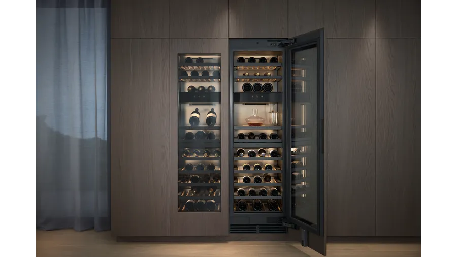 Gaggenau RVW467170 Vario ugradna vinska vitrina serije Expressive 213.4 x 61 cm, fotografija 9 Gaggenau RVW467170 Vario ugradna vinska vitrina serije Expressive 213.4 x 61 cm, fotografija 9