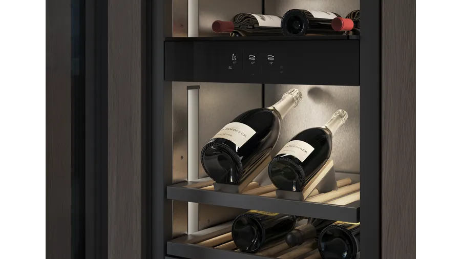 Gaggenau RVW467170 Vario ugradna vinska vitrina serije Expressive 213.4 x 61 cm, fotografija 4 Gaggenau RVW467170 Vario ugradna vinska vitrina serije Expressive 213.4 x 61 cm, fotografija 4