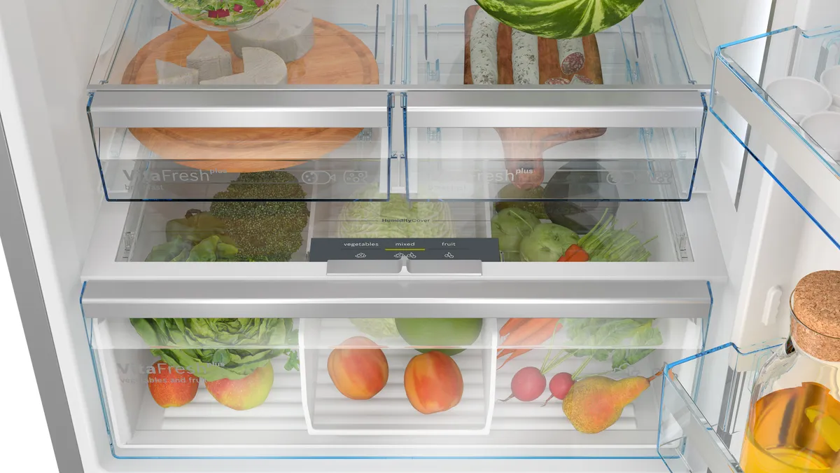 BOSCH KGP76AIC0N Samostojeći kombinovani frižider sa zamrzivačem dole 186 x 75 cm Čelična mat obrada protiv otisaka prstiju serija 8 BOSCH KGP76AIC0N Samostojeći kombinovani frižider sa zamrzivačem dole 186 x 75 cm Čelična mat obrada protiv otisaka prstiju serija 8