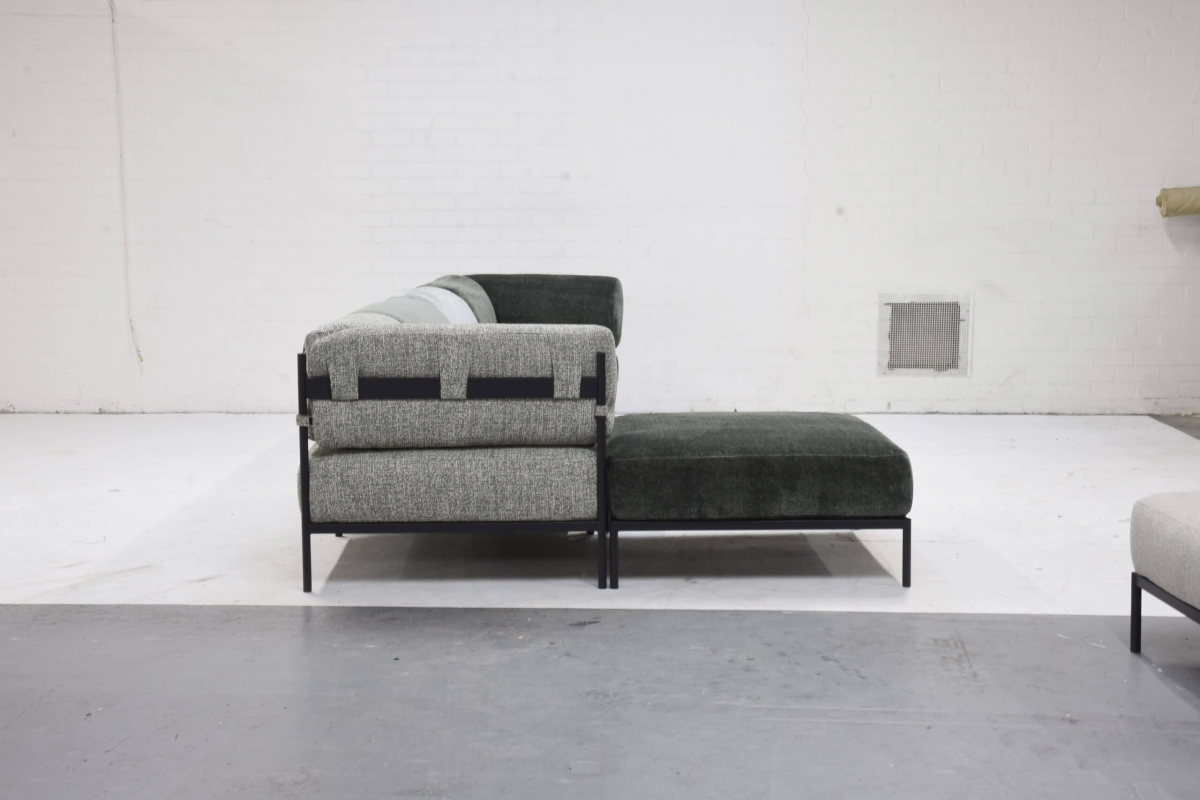 ugaona sofa Brass, fotografija 7