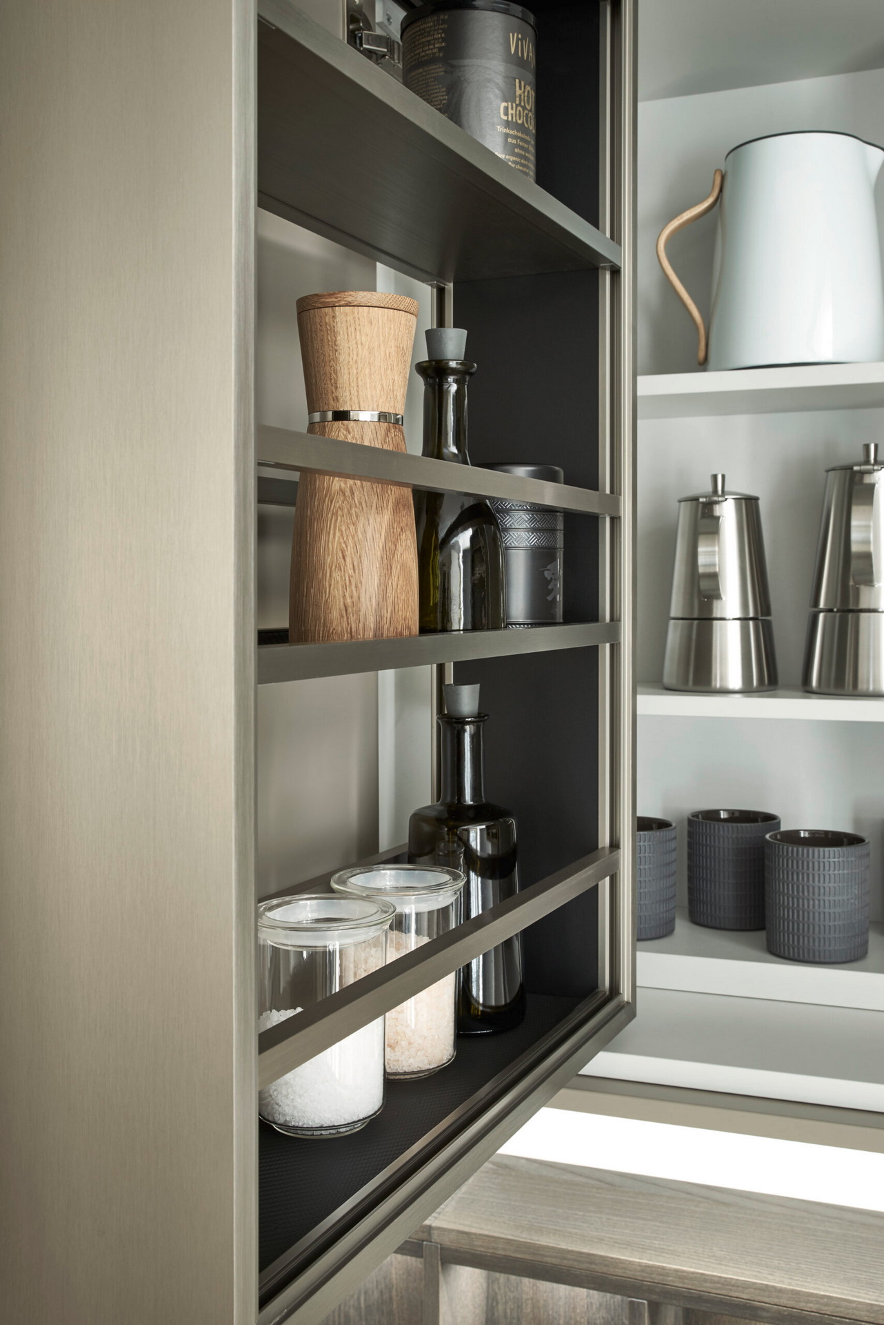 Interior plus za plakar Leicht
